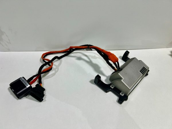 Invertor 230V Volkswagen Passat B8 Arteon 5Q0907155C 5Q0 907 155 C la 0 km - Dezmembrari Auto
