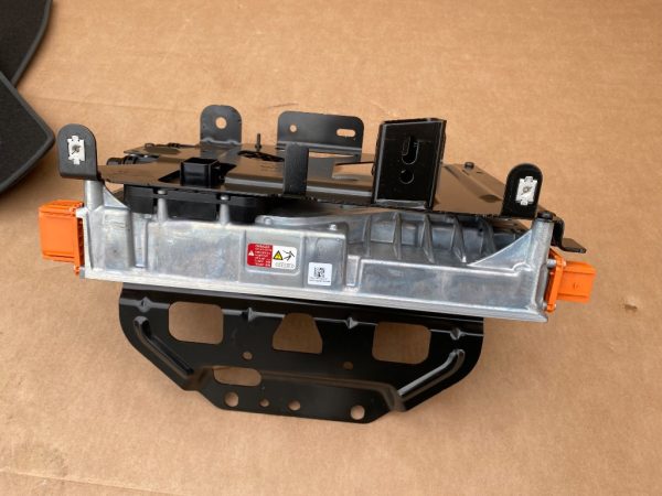 Invertor VW ID4 ID.4 2023 12E010001E 12E 010 001 E 1EA915684FE 1EA 915 684 FE la 0 km - Dezmembrari Auto