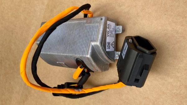 Invertor VW Touran 2017 5Q0907155D 5Q0 907 155 D - Dezmembrari Auto