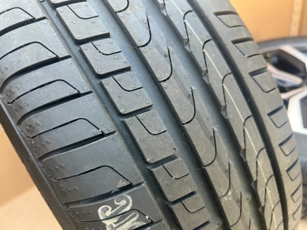 Janta Nivelles cu anvelopa VW Passat B8.5 R line din 2023 la 0 km 3G0601025F 3G0 601 025 F - Dezmembrari Auto - imagine 3