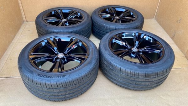 Jante cu anvelope Audi Q8 SQ8 s-line cu anvelope 4M8601025H 4M8 601 025 H - Dezmembrari Auto - imagine 3