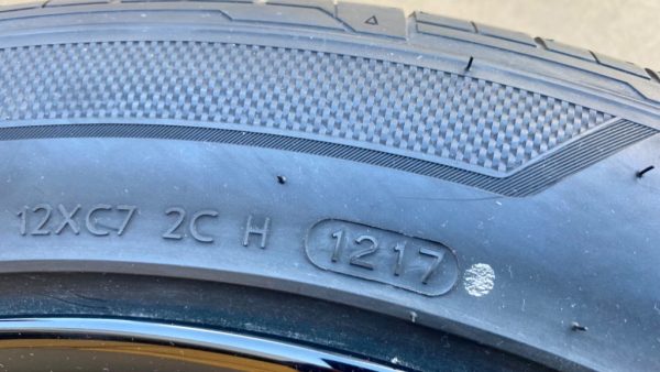 Jante cu anvelope Audi Q8 SQ8 s-line cu anvelope 4M8601025H 4M8 601 025 H - Dezmembrari Auto - imagine 2