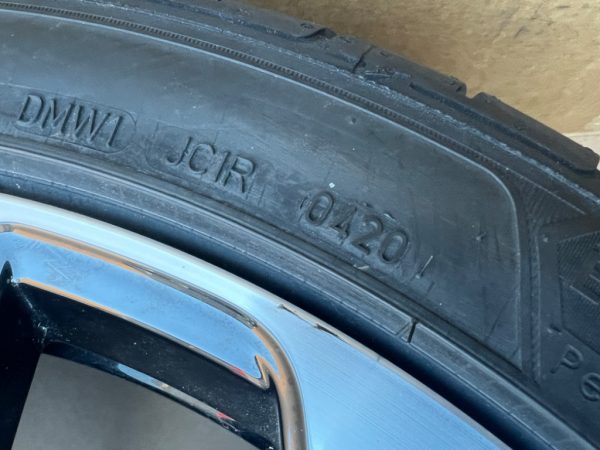 Jante originale SANYA cu anvelope VW ID3 ID.3 din 2021 215/45/20 10A 601 025 B - Dezmembrari Auto - imagine 2