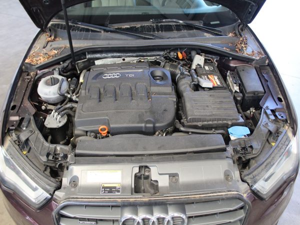 Dezmembrez Audi A3 8V QUATTRO din 2013 2.0 tdi CUP, LY4S plafon negru, xenon, navi plus, CAMERA - Dezmembrari Auto - imagine 2