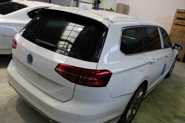Dezmembrari VW Passat B8 R-LINE R line din 2018 0 km - piele carbon, keyless, side assist, oglinzi rab. - Dezmembrari Auto - imagine 5