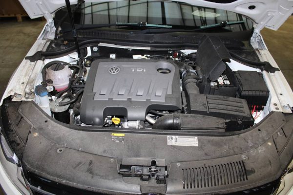 Dezmembrari VW Passat CC din 2016 2.0 tdi CFG CFGC QZP camera spate DCC ACC PDC jante 19 - Dezmembrari Auto - imagine 7
