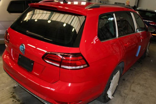 Haion / hayon VW Golf 7 variant facelift /combi / break - Dezmembrari Auto - imagine 2