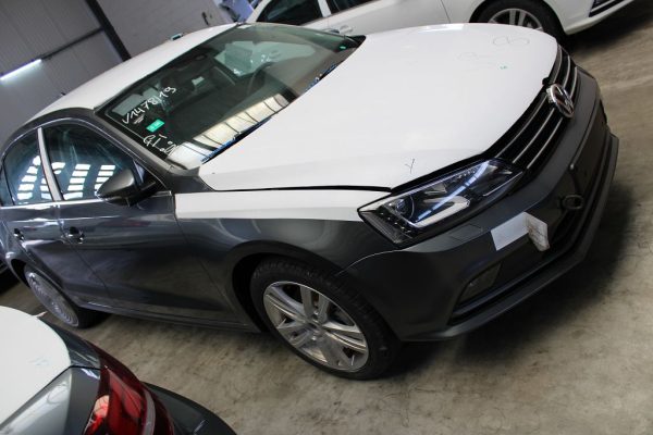 Dezmembrari VW Jetta din 2016 2.0 tdi CUU CUUB LD7X QYX xenon camera spate jante 17 tempomat piele - Dezmembrari Auto - imagine 3