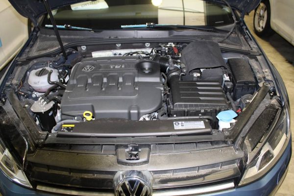 Dezmembrez VW Golf 7 1.6 tdi CXXB din 2016 DSG RER - keyless, pdc - la 0 km - Dezmembrari Auto - imagine 8