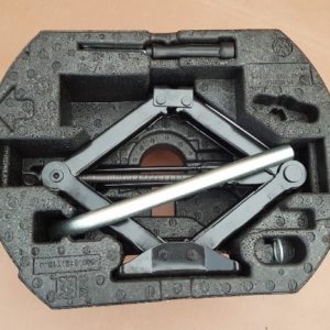 Kit cheie cric spuma VW Jetta 2017 5C0012115J 5C0 012 115 J - Dezmembrari Auto