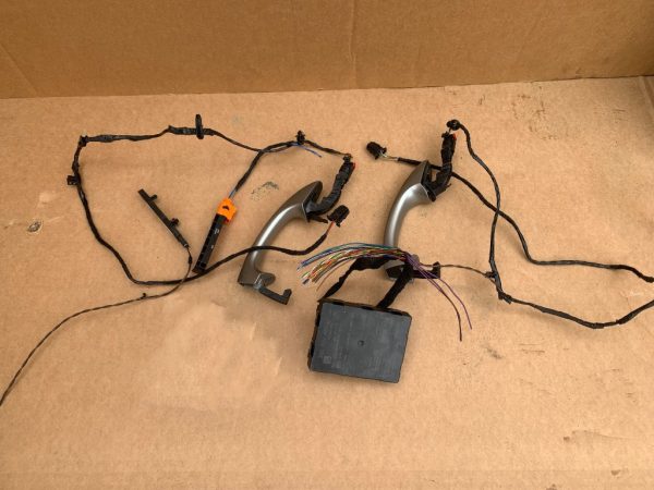 Kit keyless entry VW Golf 7 2019 - Dezmembrari Auto