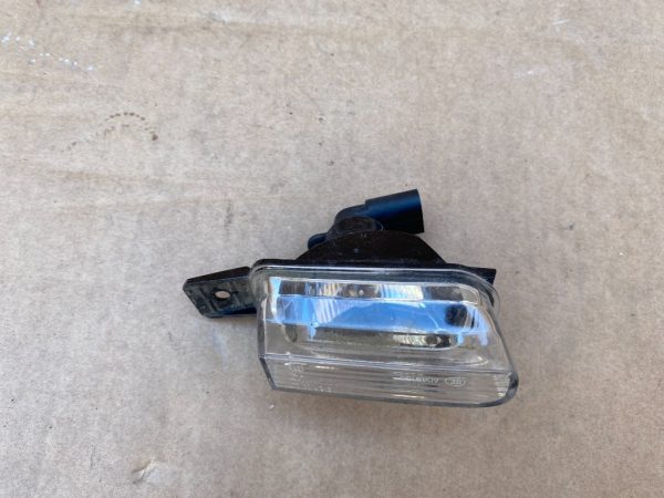 Lampa bara spate dreapta VW Tiguan 5n 5N0941072 5N0 941 072 - Dezmembrari Auto