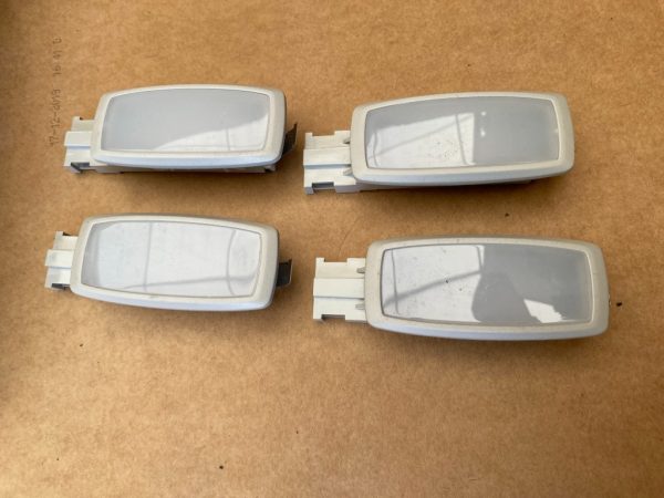 Lampa lampi led parasolare VW Golf 7 5F0947109C 5F0 947 109 C - Dezmembrari Auto