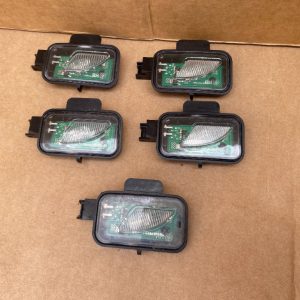 Lampa oglinda dreapta VW Passat B8 3G0945292A 3G0 945 292 A la 0 km - Dezmembrari Auto