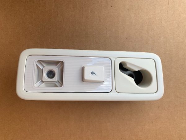 Lampa plafon VW Passat B8 combi 5G9861303C 5G9 861 303 C - Dezmembrari Auto