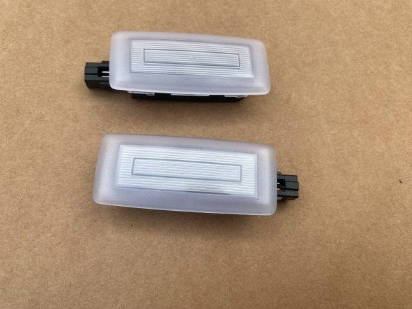 Lampi interior VW ID4 ID.4 10A947109A 10A 947 109 A la 0 km - Dezmembrari Auto