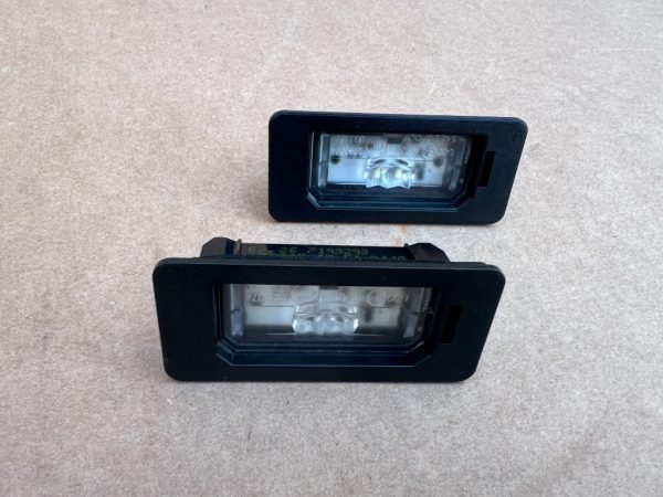 Lampi led numar BMW X1 F48 din 2019 7193293 - Dezmembrari Auto