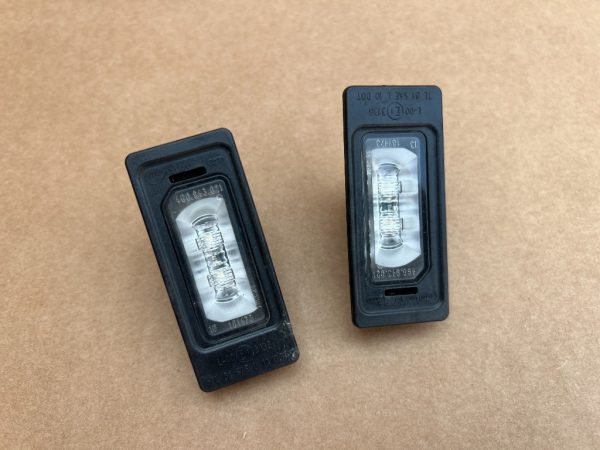 Lampi numar LED portbagaj Audi A6 C7 limuzina 4G0 943 021 4G0943021 4G0 943 021 A 4G0943021A - Dezmembrari Auto