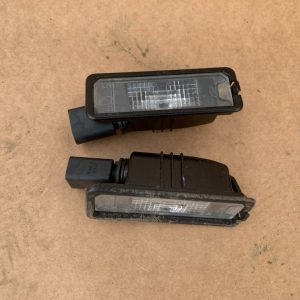 Lampi numar VW Golf 7 1K8943021 1K8 943 021 la 0 km - SET - Dezmembrari Auto