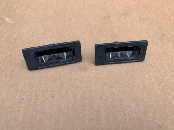 Lampi numar LED VW Jetta 2017 3AF943021A 3AF 943 021 A - Dezmembrari Auto