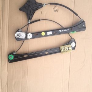 Macara dreapta fata VW Passat B8 3G0837462A - Dezmembrari Auto