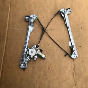 Macara electrica cu motoras dreapta fata Ford Focus 1 - Dezmembrari Auto
