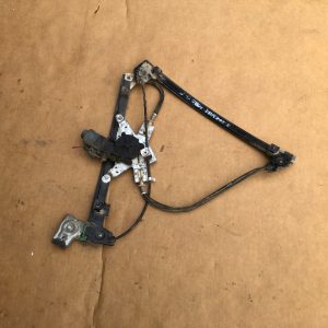 Macara electrica cu motoras geam stanga fata Seat Cordoba 2001 - Dezmembrari Auto