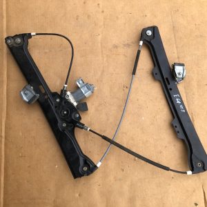Macara electrica cu motoras stanga fata BMW E60 - Dezmembrari Auto