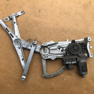 Macara electrica cu motoras stanga fata Opel Astra H - Dezmembrari Auto