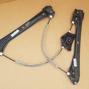 Macara geam dreapta fata VW Jetta 2016 5C6837462K 5C6 837 462 K - Dezmembrari Auto