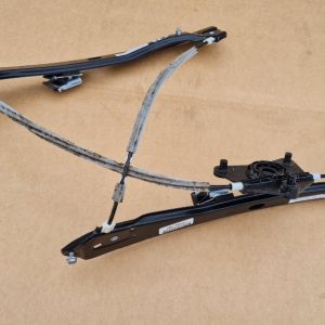 Macara geam dreapta fata VW Jetta 2017 5C6837462K 5C6 837 462 K - Dezmembrari Auto