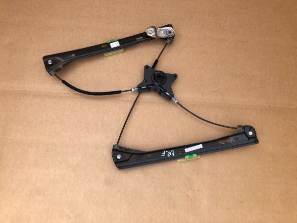 Macara geam dreapta fata VW Passat B8 3G0837462C 3G0 837 462 C - Dezmembrari Auto