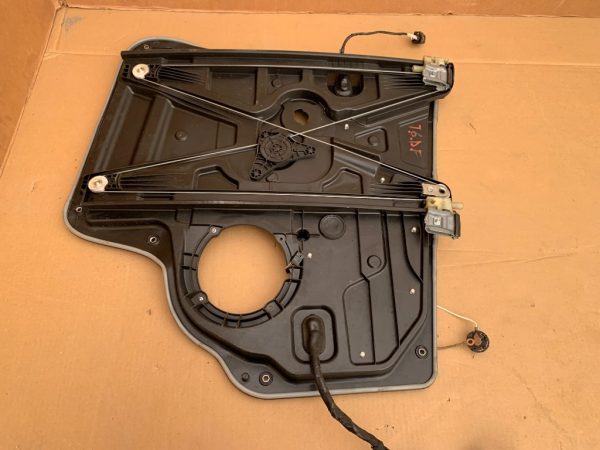 Macara geam dreapta fata VW Transporter T6 2021 7E0837730H, 7E0 837 730 H - Dezmembrari Auto