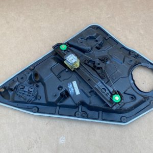 Macara geam dreapta spate Mercedes B Class W246 2016 - Dezmembrari Auto
