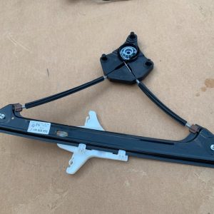 Macara geam electric stanga spate VW Golf 7 2016 5G4839461C 5G4 839 461 C la 0 km - Dezmembrari Auto