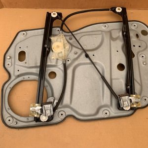 Macara geam stanga fata VW Caddy 2005 2006 2007 2008 2009 - Dezmembrari Auto
