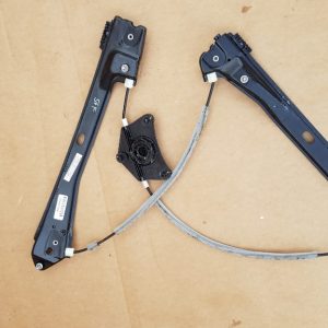 Macara geam stanga fata VW Jetta 2016 5C6837461K 5C6 837 461 K - Dezmembrari Auto