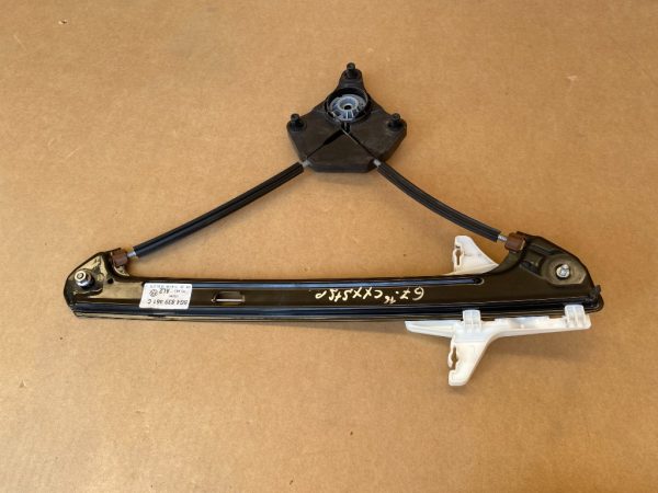 Macara geam stanga spate VW Golf 7 5G4839461C 5G4 839 461 C la 0 km - Dezmembrari Auto