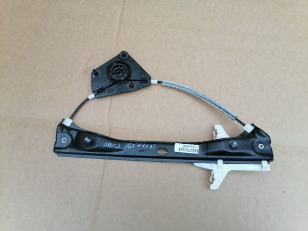 Macara geam stanga spate VW Jetta 2016 5C6839461D 5C6 839 461 D - Dezmembrari Auto