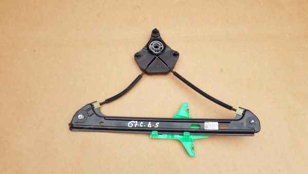 Macara geam usa dreapta spate VW Golf 7 combi 5G4839462B 5G4 839 462 B - Dezmembrari Auto