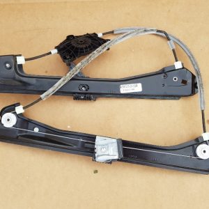 Macara geam usa stanga fata VW Jetta 2016 5C6837461K 5C6 837 461 K - Dezmembrari Auto