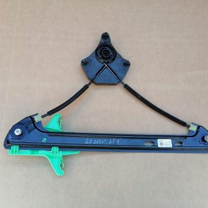 Macara usa dreapta spate VW Golf 7 hatchback 2019 5G4839462C 5G4 839 462 C - Dezmembrari Auto
