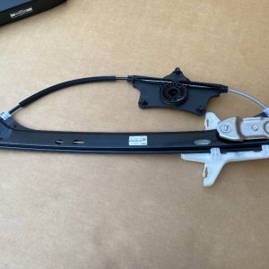 Macara usa dreapta spate VW Passat B8 2023 variant 3G9839462B 3G9 839 462 B la 0 km - Dezmembrari Auto