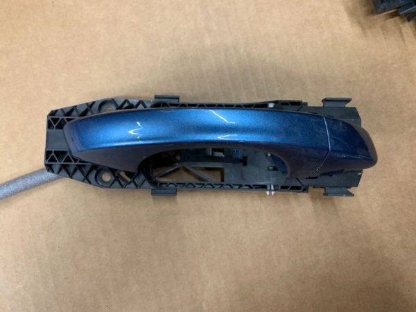Maner complet usa dreapta fata VW Golf 7 - Dezmembrari Auto