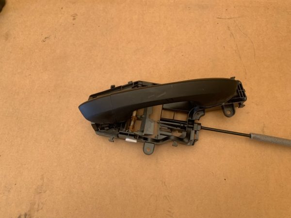 Maner complet usa dreapta fata VW Touran 2017 510837812H 510 837 812 H - Dezmembrari Auto