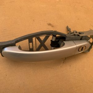 Maner complet usa stanga fata VW Caddy 2005 2006 2007 2008 2009 - Dezmembrari Auto