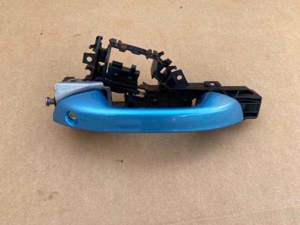 Maner complet usa stanga fata VW Caddy Ford Tourneo Connect 2023 7T0837885D 7T0 837 885 D la 0 km - Dezmembrari Auto