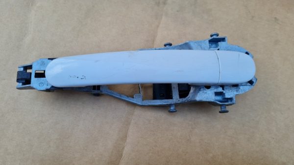 Maner complet usa stanga spate Skoda Fabia 2 - Dezmembrari Auto