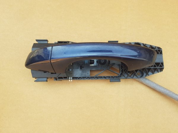 Maner complet usa stanga spate VW Golf 7 5K4839015R 5K4 839 015 R - Dezmembrari Auto