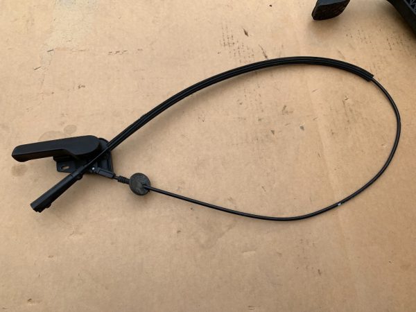 Maner deschidere capota cu sufa VW Caddy 2005-2009 1J1823533C 1J1 823 533 C - Dezmembrari Auto